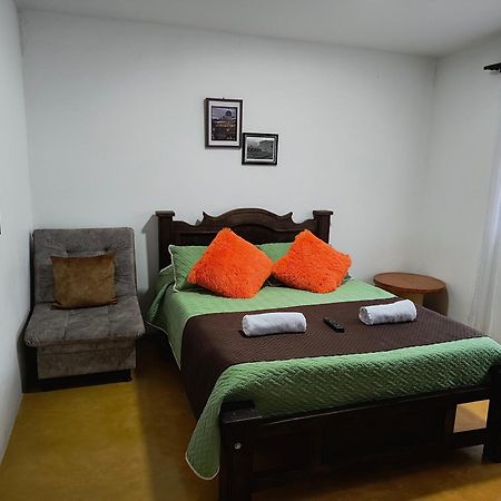Hostal Villa Del Sol Саленто Экстерьер фото