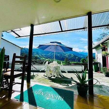 Hostal Villa Del Sol Саленто Экстерьер фото
