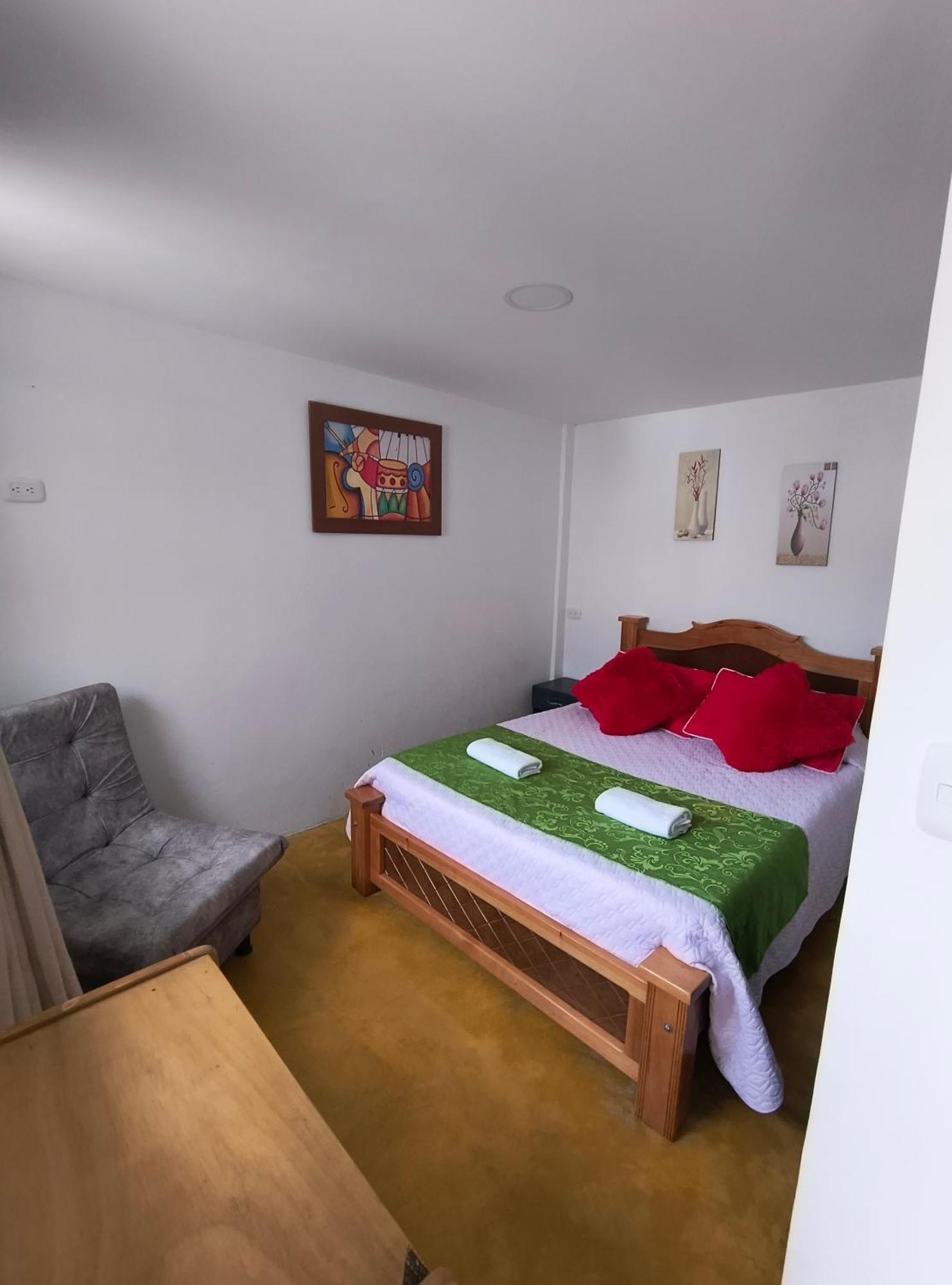 Hostal Villa Del Sol Саленто Экстерьер фото