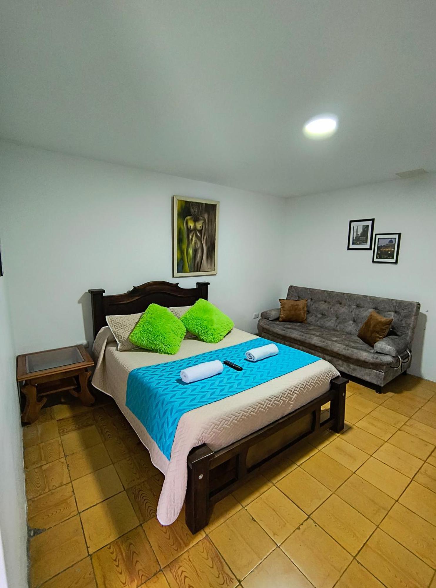 Hostal Villa Del Sol Саленто Экстерьер фото